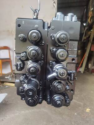 SK350LC-9 के लिए LC30V00041F2 हाइड्रोलिक मुख्य नियंत्रण वाल्व